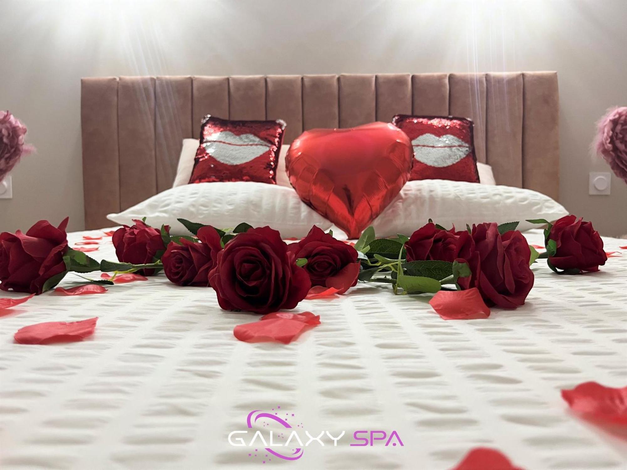 GALAXY SPA - Suite Venus avec Jacuzzi et Sauna Privatif Champigneulles Exterior foto