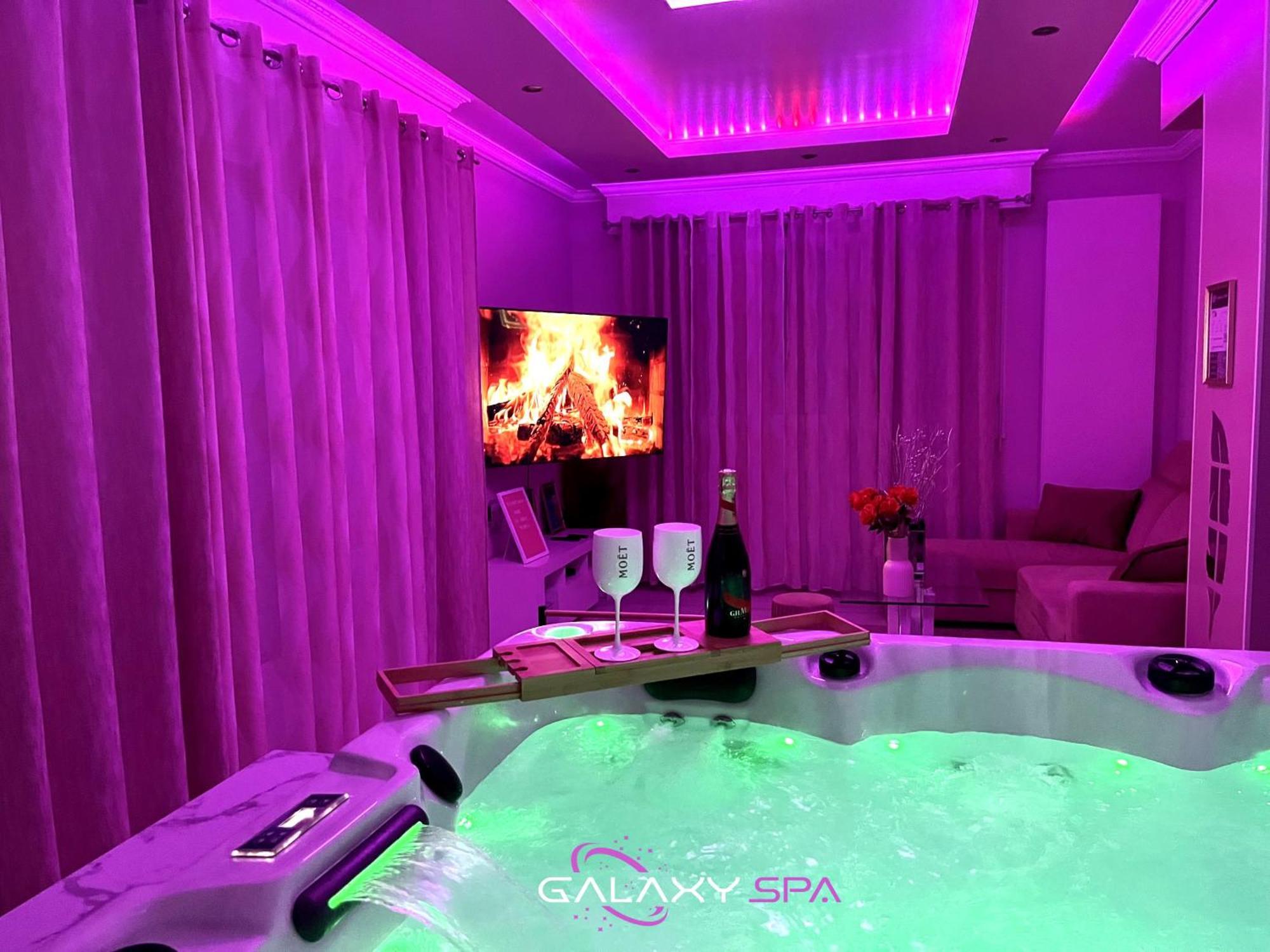 GALAXY SPA - Suite Venus avec Jacuzzi et Sauna Privatif Champigneulles Exterior foto